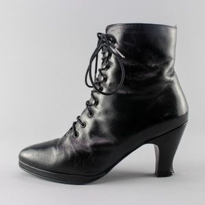 90s Vintage Boots | Granny Boots | Witch Boots